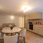 Luxury Stay